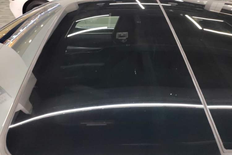 Used Cadillac CT5 2023 28T Luxury Edition (Standard Version) Roof
