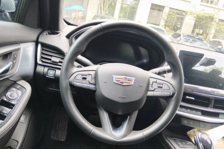 Used Cadillac CT5 2023 28T Luxury Edition (Standard Version) Steering Wheel