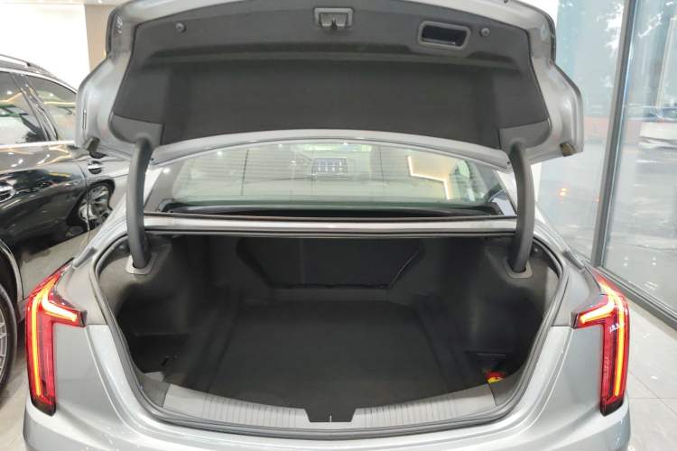 Used Cadillac CT5 2023 28T Luxury Edition (Standard Version) Trunk
