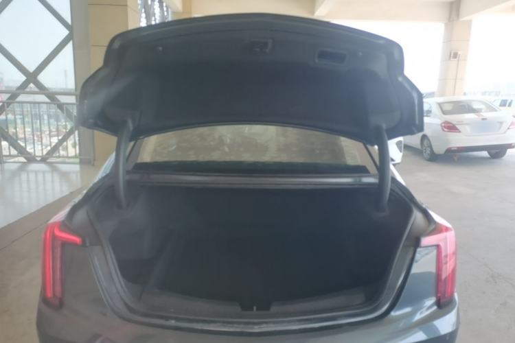 Used Cadillac CT5 2023 28T Fashion Edition Trunk