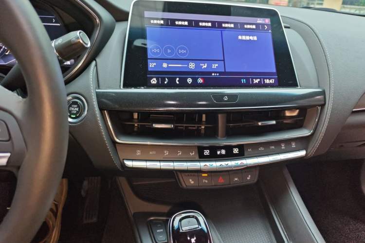 Used Cadillac CT5 2023 28T Prestige Model Audio And AC Panel
