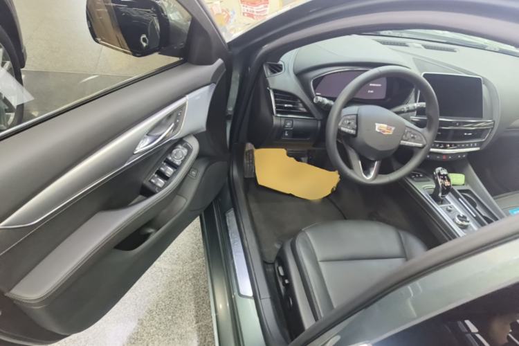 Used Cadillac CT5 2023 28T Luxury Edition (Standard Version) Driver Seat