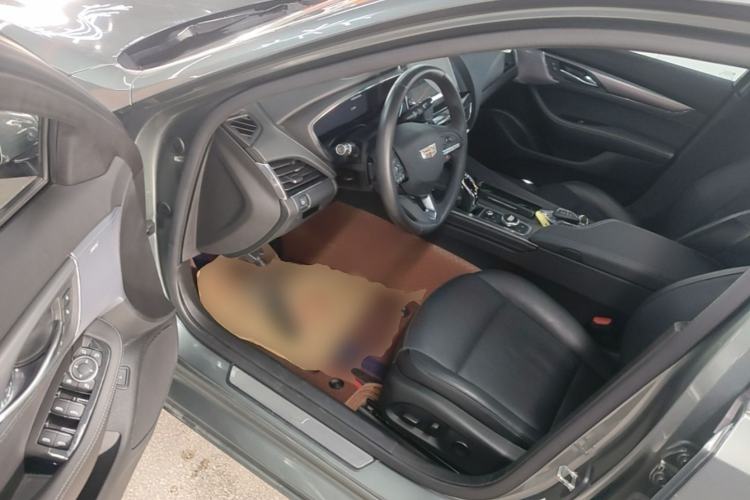 Used Cadillac CT5 2023 28T Luxury Edition (Standard Version) Driver Seat