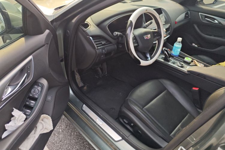 Used Cadillac CT5 2023 28T Luxury Edition (Standard Version) Driver Seat