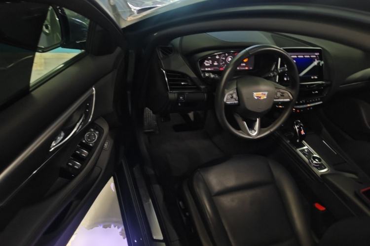 Used Cadillac CT5 2023 28T Luxury Edition (Standard Version) Driver Seat