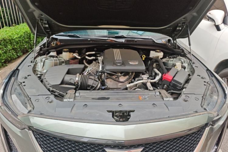 Used Cadillac CT5 2023 28T Prestige Model Engine Bay