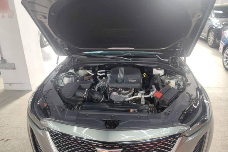 Used Cadillac CT5 2023 28T Luxury Edition (Standard Version) Engine Bay
