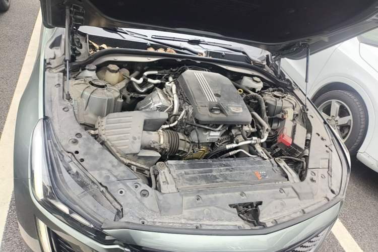 Used Cadillac CT5 2023 28T Luxury Edition (Standard Version) Engine Bay