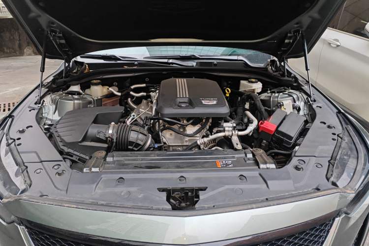 Used Cadillac CT5 2023 28T Prestige Model Engine Bay