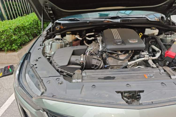 Used Cadillac CT5 2023 28T Prestige Model Engine Bay Right