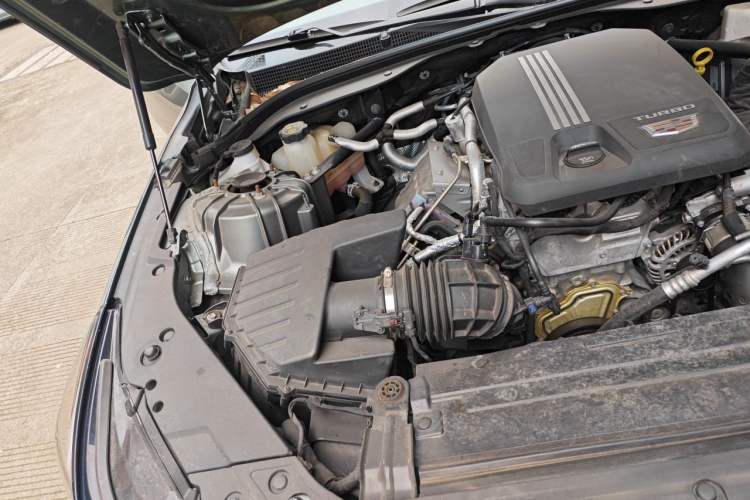 Used Cadillac CT5 2023 28T Luxury Edition (Standard Version) Engine Bay Right