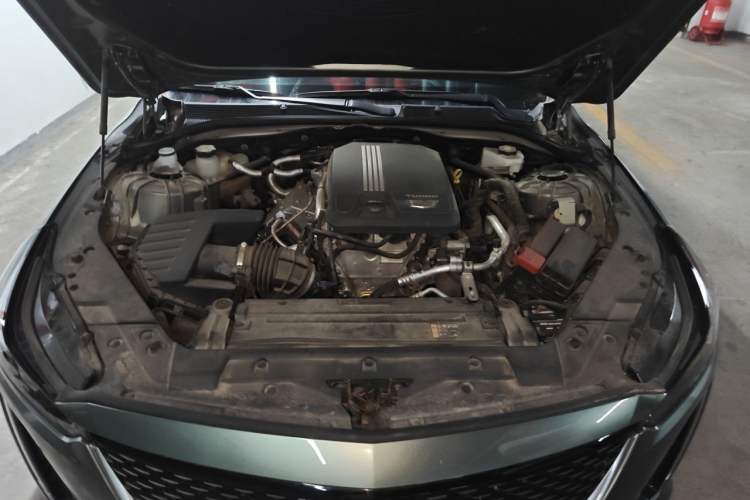 Used Cadillac CT5 2023 28T Luxury Edition (Standard Version) Engine Bay