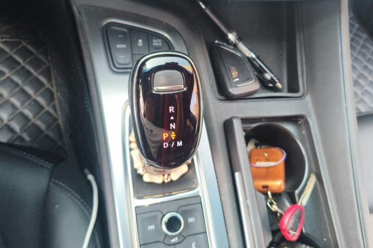 Used Cadillac CT5 2023 28T Luxury Edition (Standard Version) Gear Lever