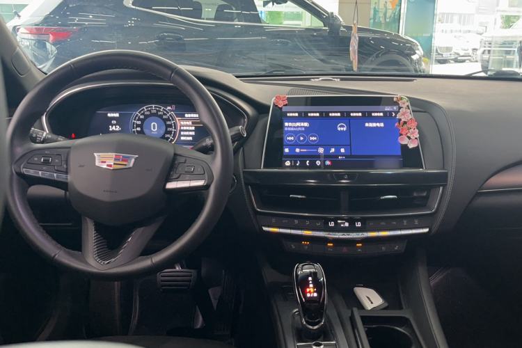 Used Cadillac CT5 2023 28T Luxury Edition (Standard Version) Interior 3