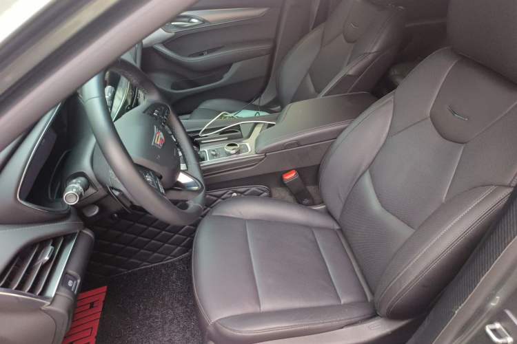 Used Cadillac CT5 2023 28T Luxury Edition (Standard Version) Left Front Seat