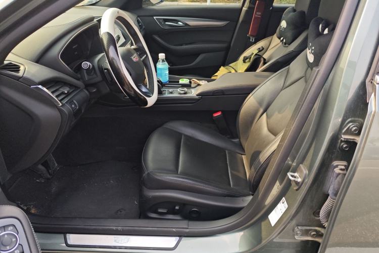 Used Cadillac CT5 2023 28T Luxury Edition (Standard Version) Left Front Seat