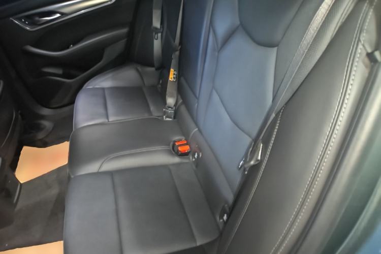 Used Cadillac CT5 2023 28T Luxury Edition (Standard Version) Left Rear Seat