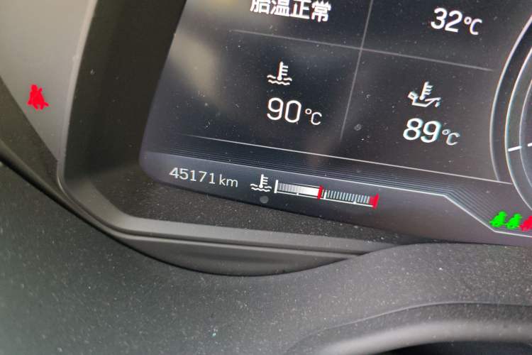 Used Cadillac CT5 2023 28T Luxury Edition (Standard Version) Odometer Close Up