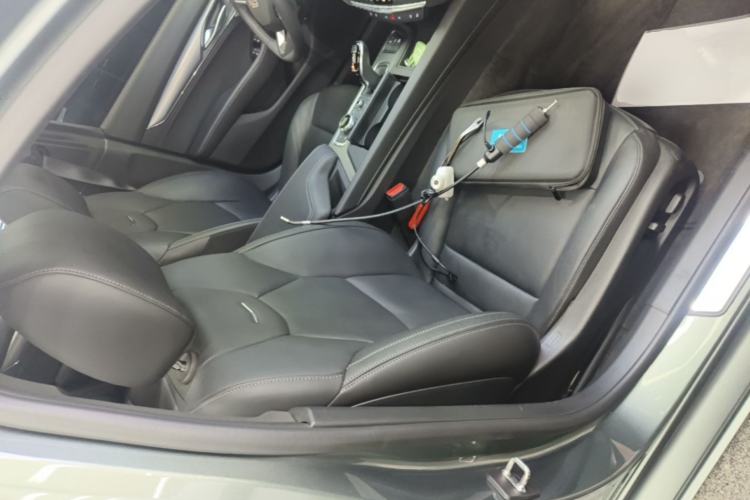 Used Cadillac CT5 2023 28T Luxury Edition (Standard Version) Right Front Seat