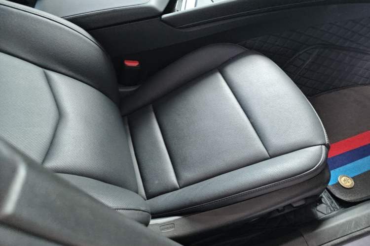 Used Cadillac CT5 2023 28T Prestige Model Right Front Seat