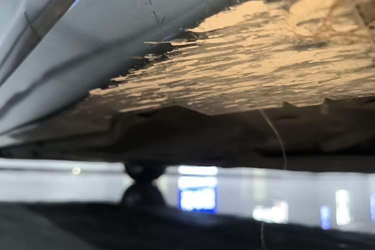 Used Cadillac CT5 2023 28T Luxury Edition (Standard Version) Right Side Sill