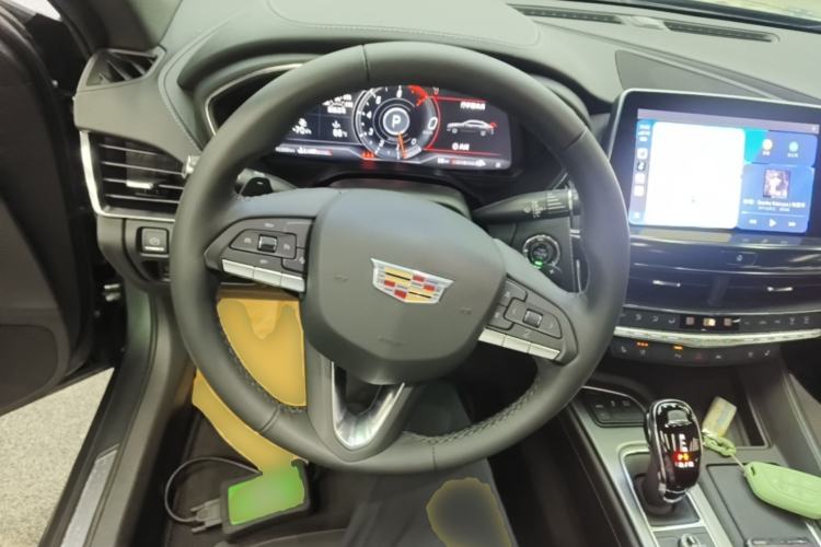 Used Cadillac CT5 2023 28T Luxury Edition (Standard Version) Steering Wheel