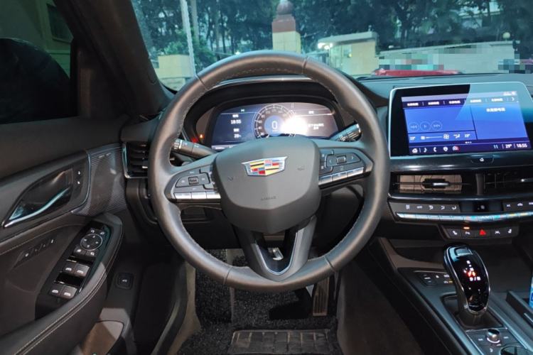 Used Cadillac CT5 2023 28T Prestige Model Steering Wheel