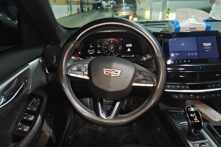 Used Cadillac CT5 2023 28T Luxury Edition (Standard Version) Steering Wheel