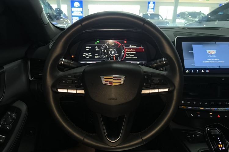 Used Cadillac CT5 2023 28T Luxury Edition (Standard Version) Steering Wheel