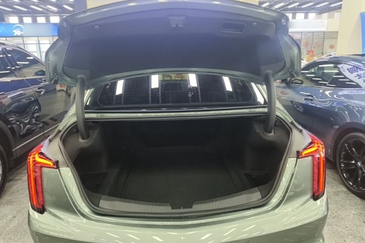 Used Cadillac CT5 2023 28T Luxury Edition (Standard Version) Trunk