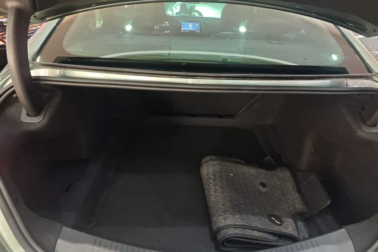 Used Cadillac CT5 2023 28T Luxury Edition (Standard Version) Trunk