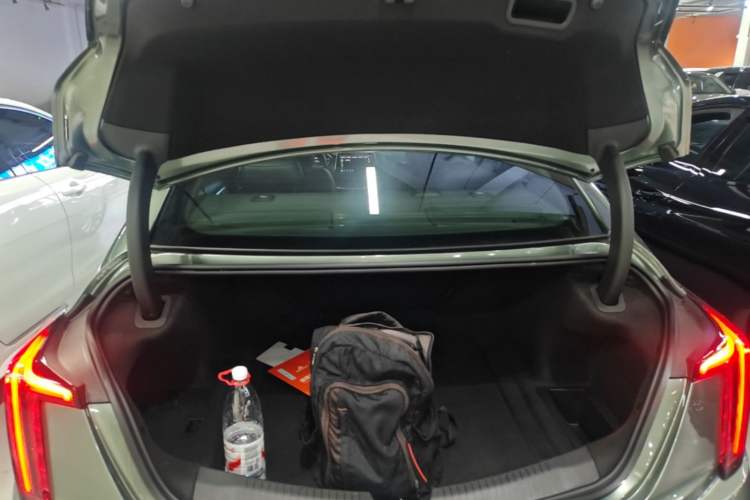 Used Cadillac CT5 2023 28T Luxury Edition (Standard Version) Trunk