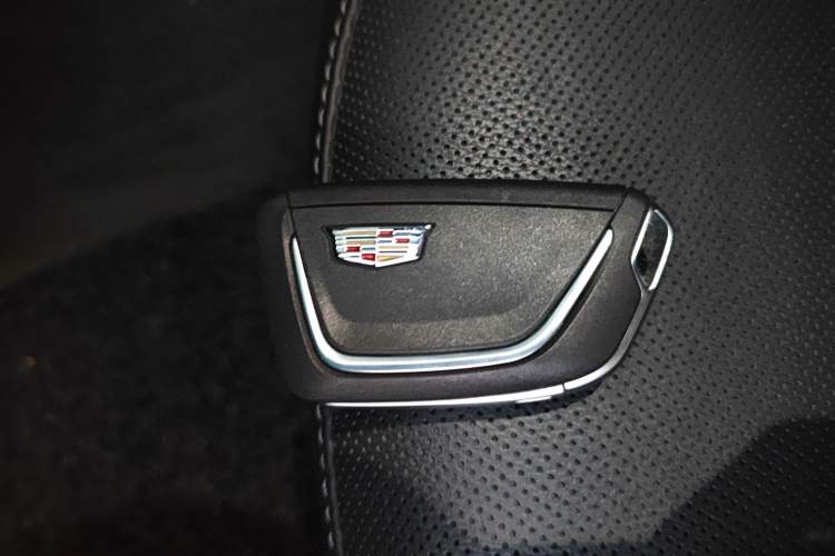 Used Cadillac CT5 2023 28T Prestige Model Vehicle Key