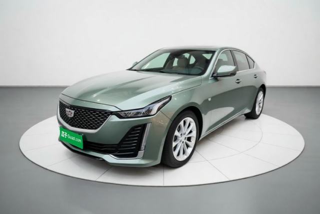 Cadillac CT5 2023 28T Luxury Edition (Standard Version) مستعملة