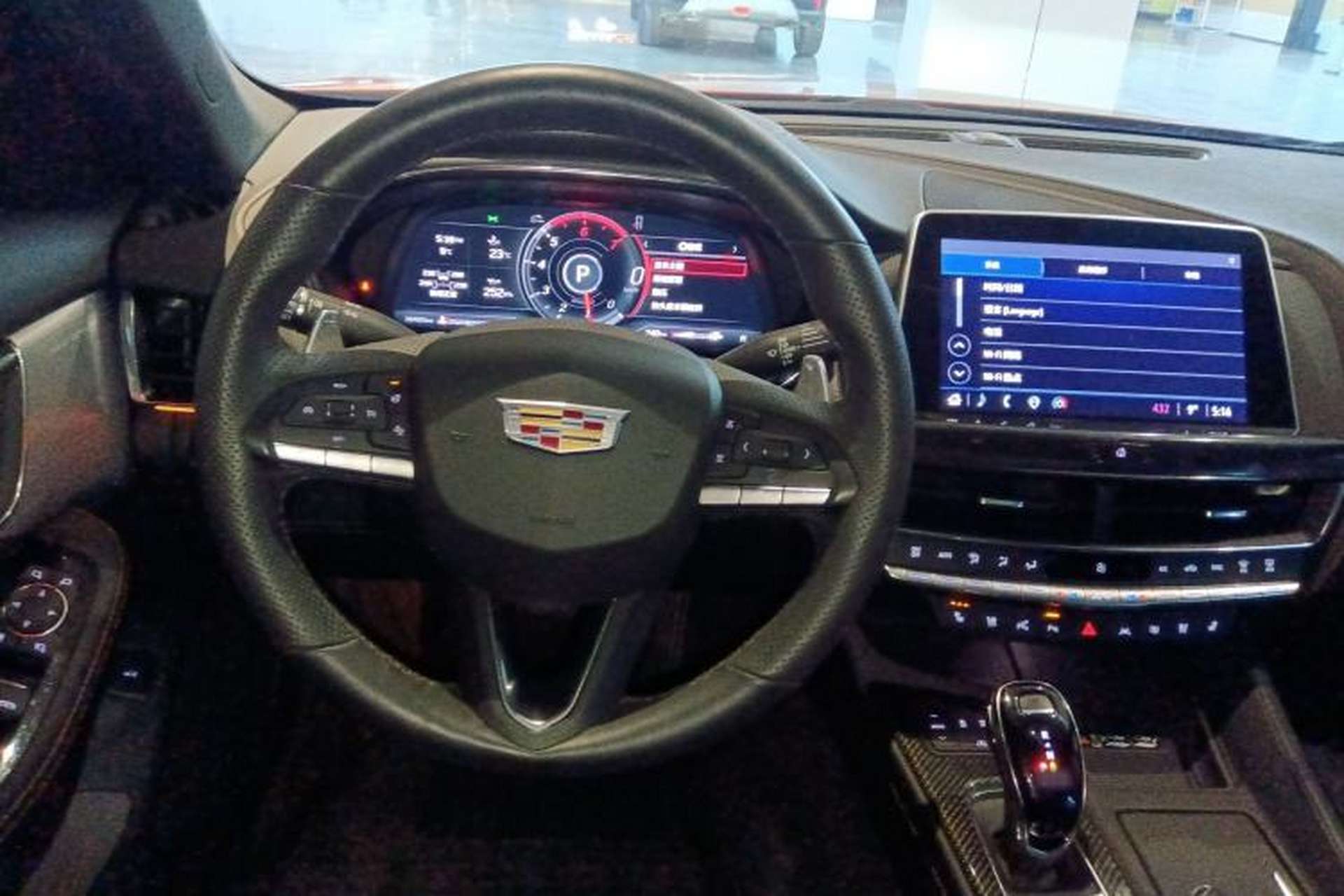 Used Cadillac CT5 2023 28T Platinum Edition Steering Wheel