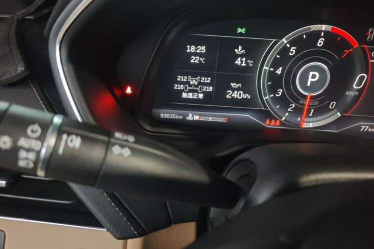 Used Cadillac CT5 2023 28T Prestige Model Odometer Close Up