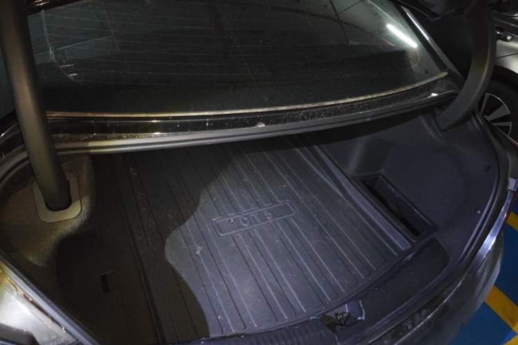 Used Cadillac CT5 2023 28T Luxury Edition (Standard Version) Trunk