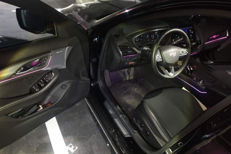 Used Cadillac CT5 2023 28T Prestige Model Driver Seat