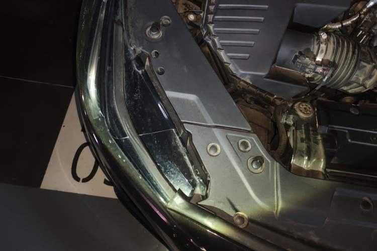 Used Cadillac CT5 2023 28T Prestige Model Engine Bay Right