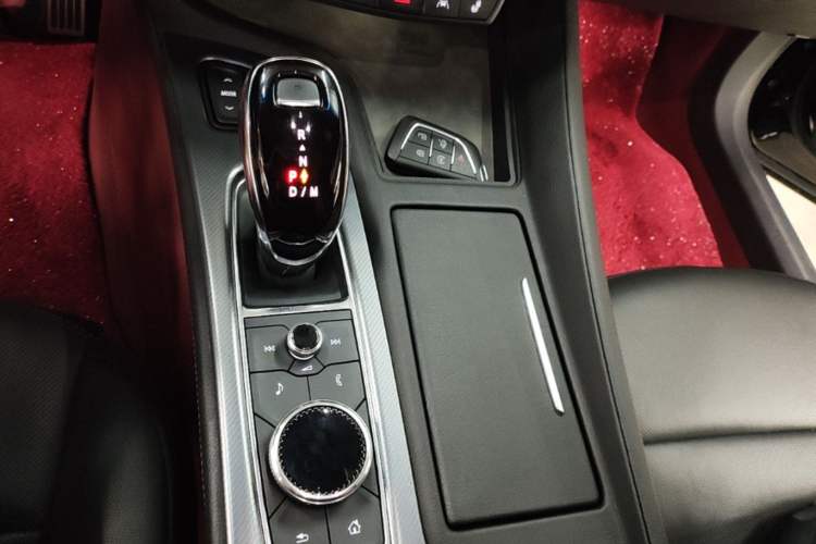 Used Cadillac CT5 2023 28T Prestige Model Gear Lever