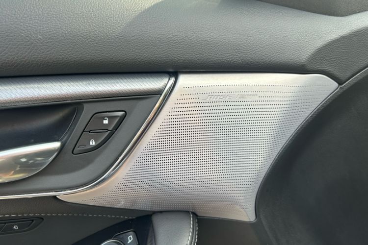 Used Cadillac CT5 2023 28T Prestige Model Interior 1