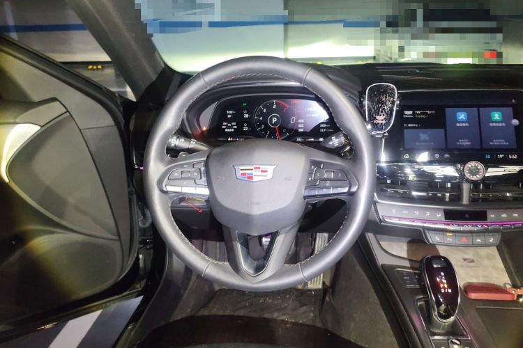 Used Cadillac CT5 2023 28T Prestige Model Steering Wheel