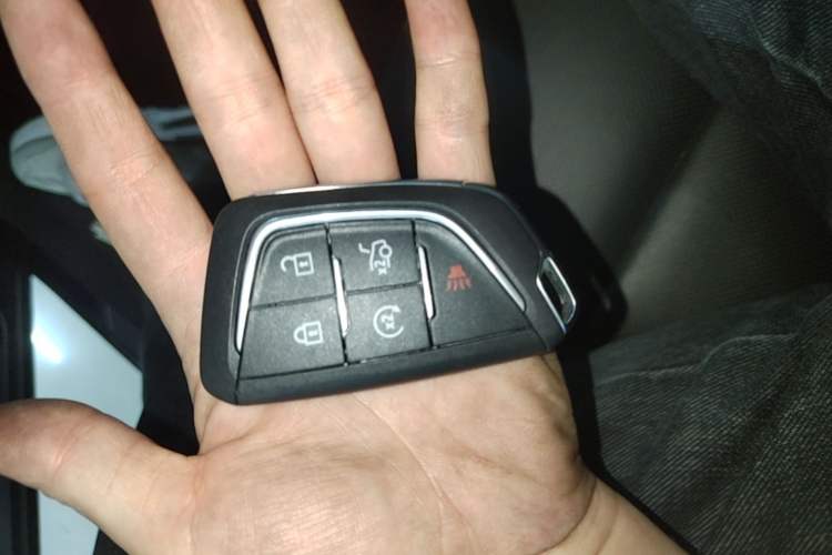 Used Cadillac CT5 2023 28T Prestige Model Vehicle Key