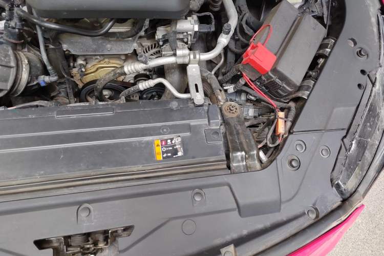 Used Cadillac CT5 2023 28T Prestige Model Engine Bay Left