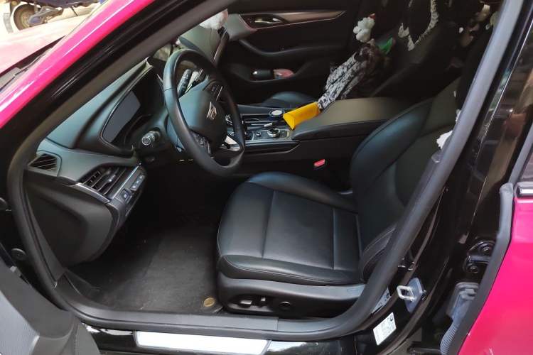 Used Cadillac CT5 2023 28T Prestige Model Left Front Seat