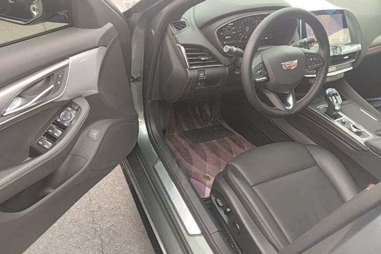 Used Cadillac CT5 2023 28T Luxury Edition (Standard Version) Driver Seat