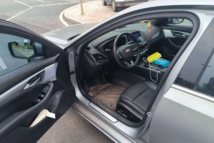 Used Cadillac CT5 2023 28T Luxury Edition (Standard Version) Driver Seat