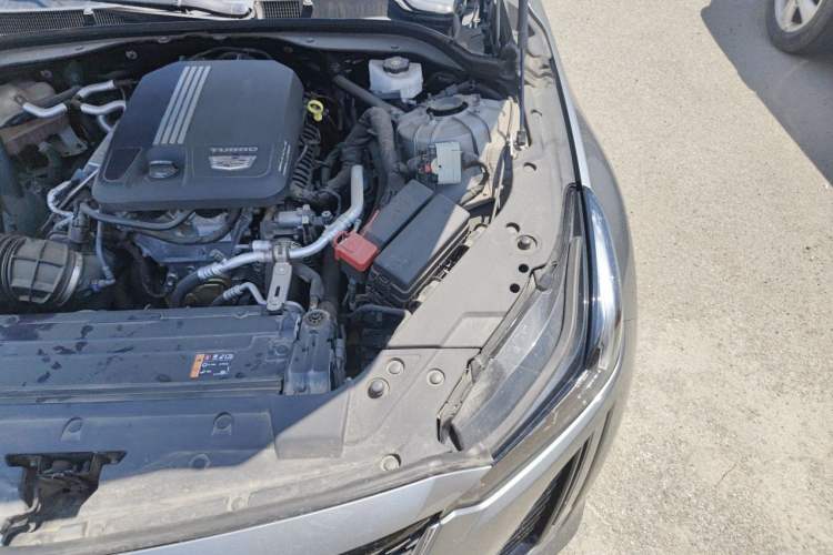 Used Cadillac CT5 2023 28T Luxury Edition (Standard Version) Engine Bay Left