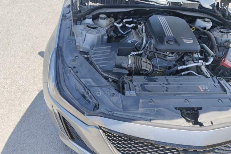 Used Cadillac CT5 2023 28T Luxury Edition (Standard Version) Engine Bay Right
