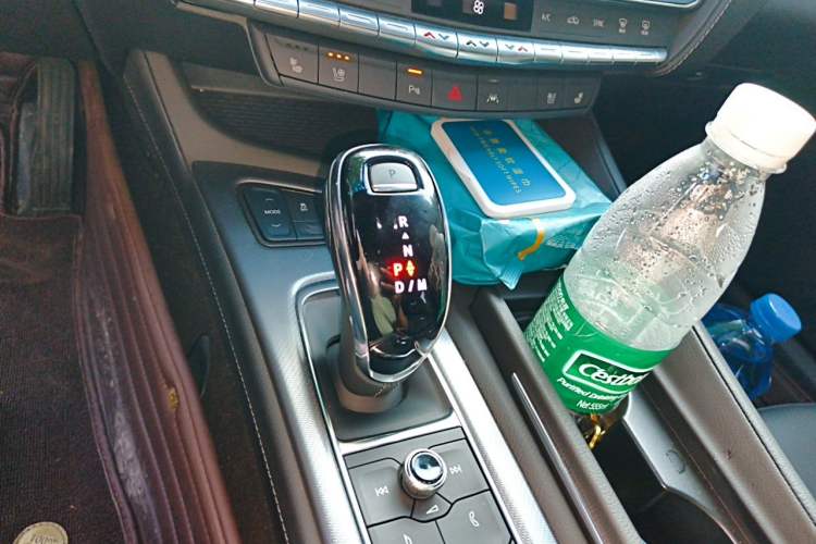 Used Cadillac CT5 2023 28T Luxury Edition (Standard Version) Gear Lever